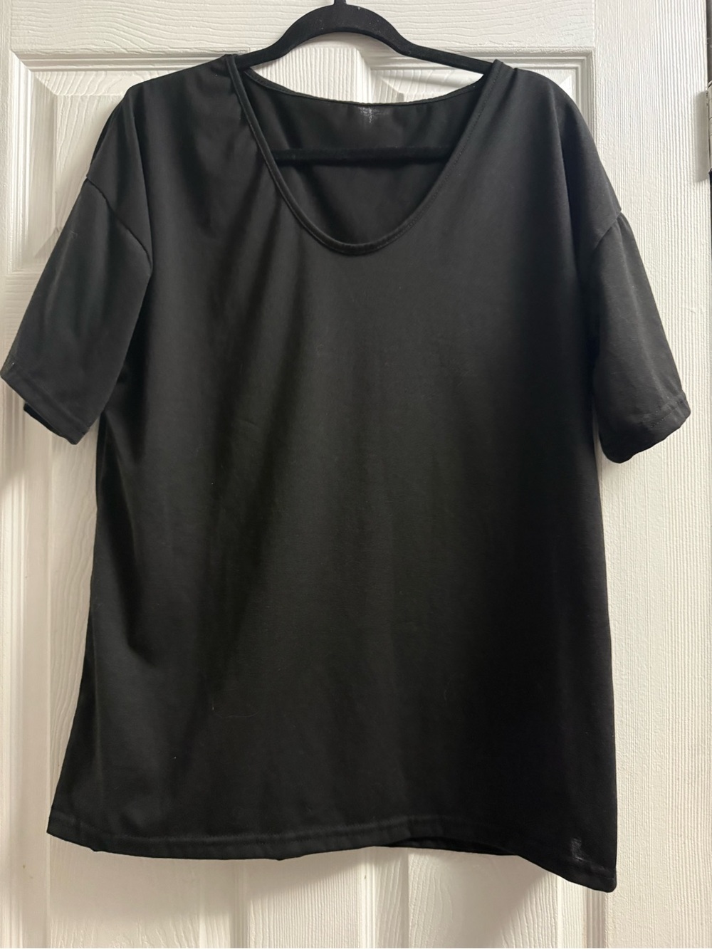 Bundle of 4 V-Neck Short Sleeve Shirts Women’s XL - Picture 8 of 9
